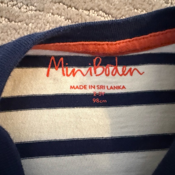 Mini Boden Elephant T shirt - Picture 3 of 3